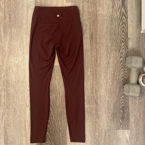 Super soft Yogalicious leggings size XS - Picture 3 of 3